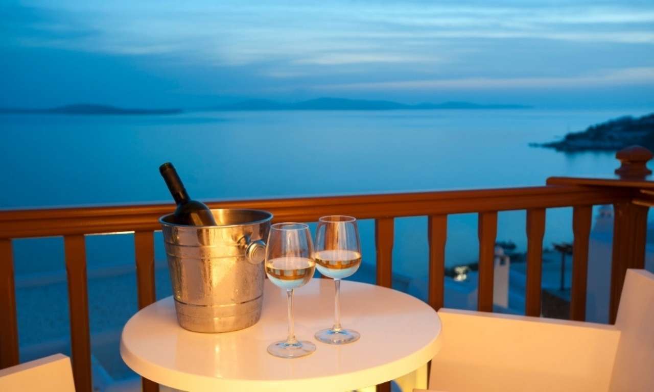 Refrescate con Nuestros Vinos